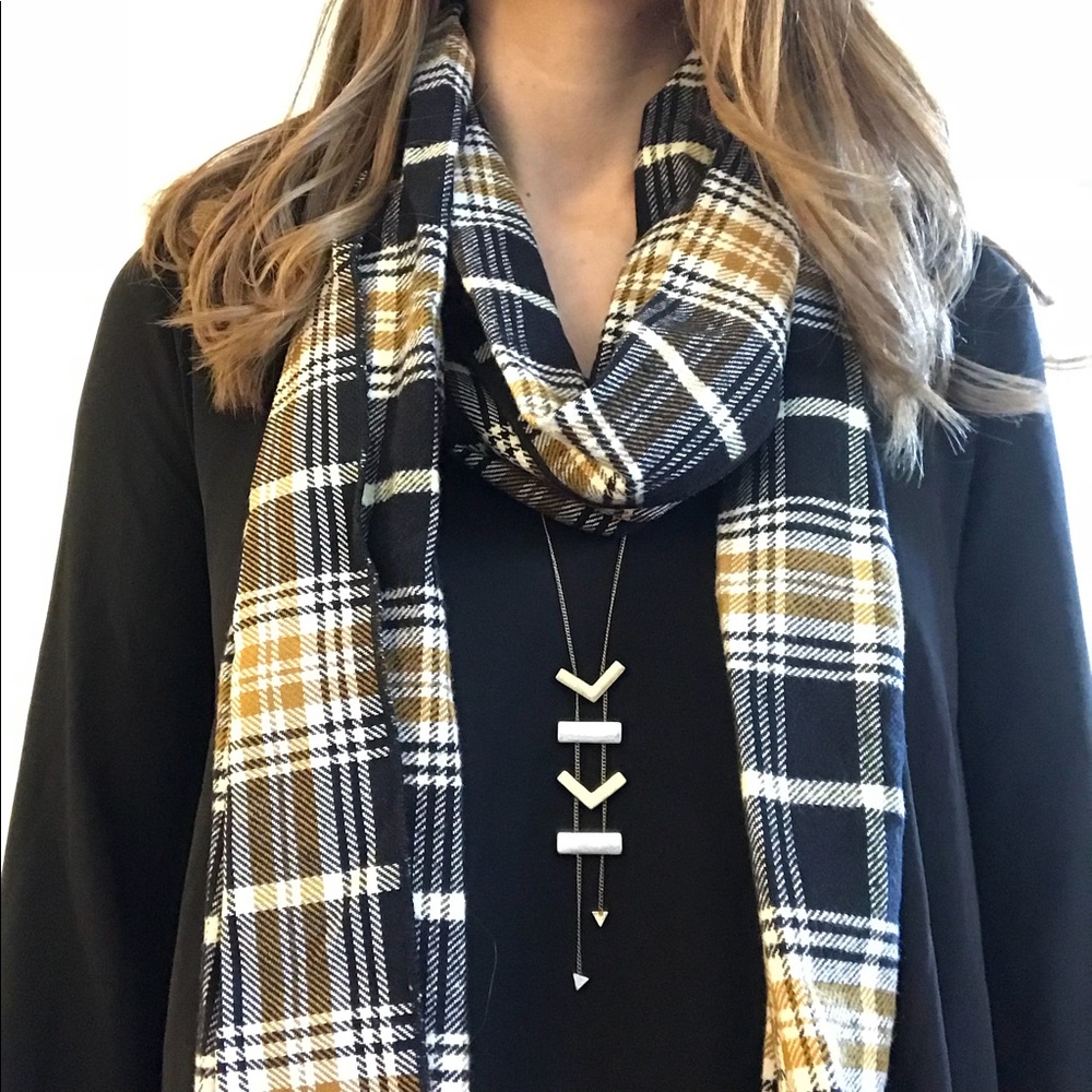 Plaid scarf